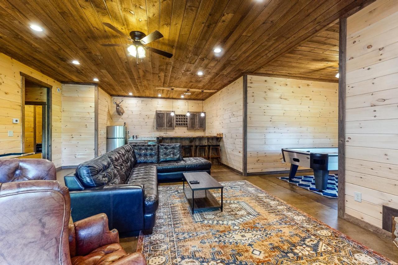 Whispering Woods Villa Blue Ridge Exterior photo