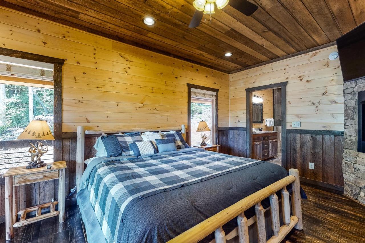 Whispering Woods Villa Blue Ridge Exterior photo